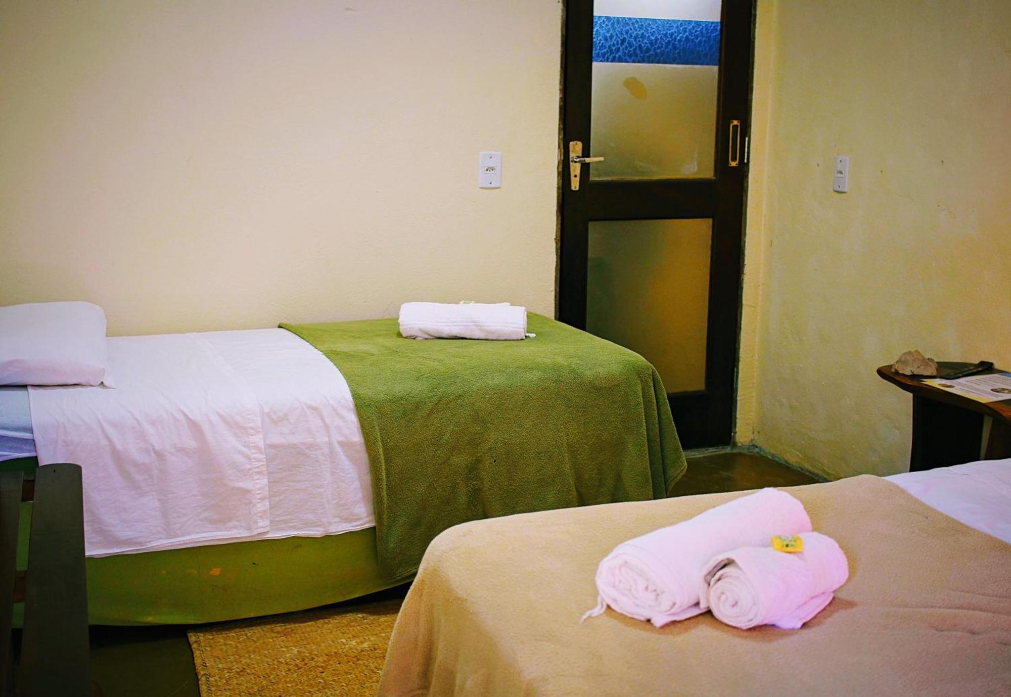 Shanti - Hospedaria Na Vila De Sao Jorge Buitenkant foto